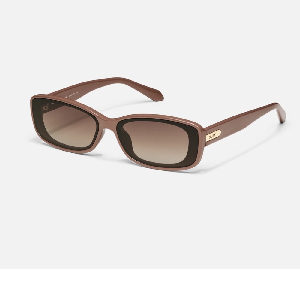 NWT! Brand new! Never worn! QUAY Vibe Check sunglasses in brown